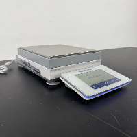 Metler Toledo XSR10002S Digital Scale image 0